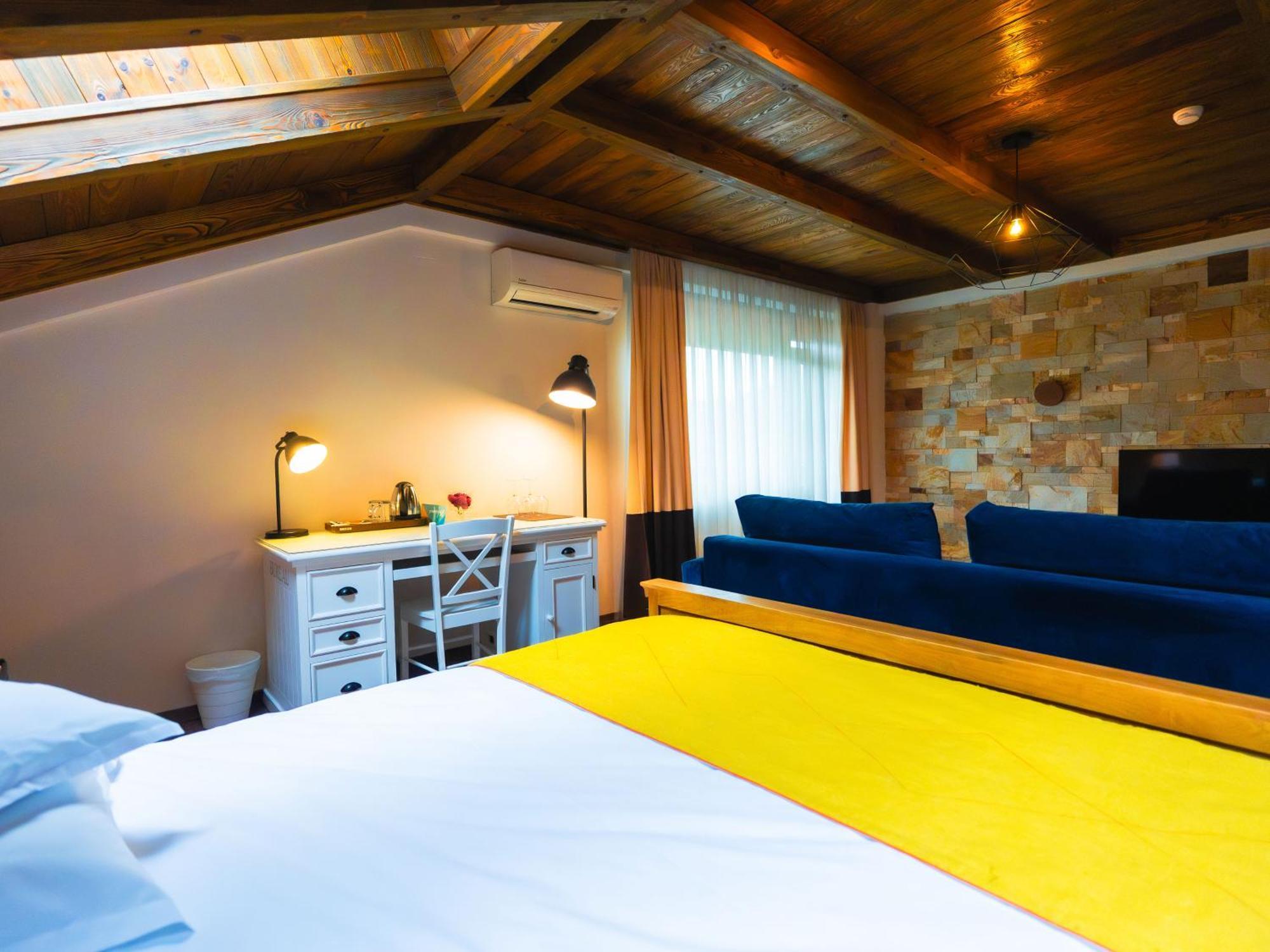 Kaban Boutique - 5Star Central Villa In Vatra Dornei Exterior foto