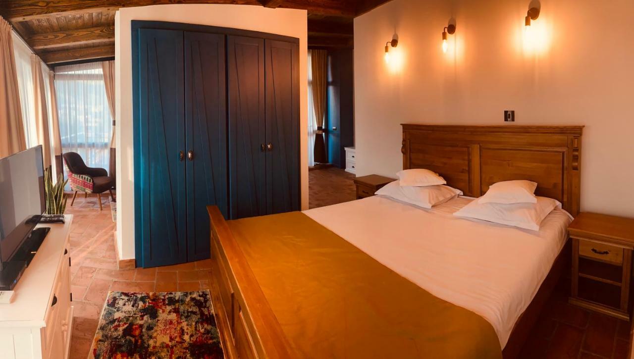 Kaban Boutique - 5Star Central Villa In Vatra Dornei Exterior foto